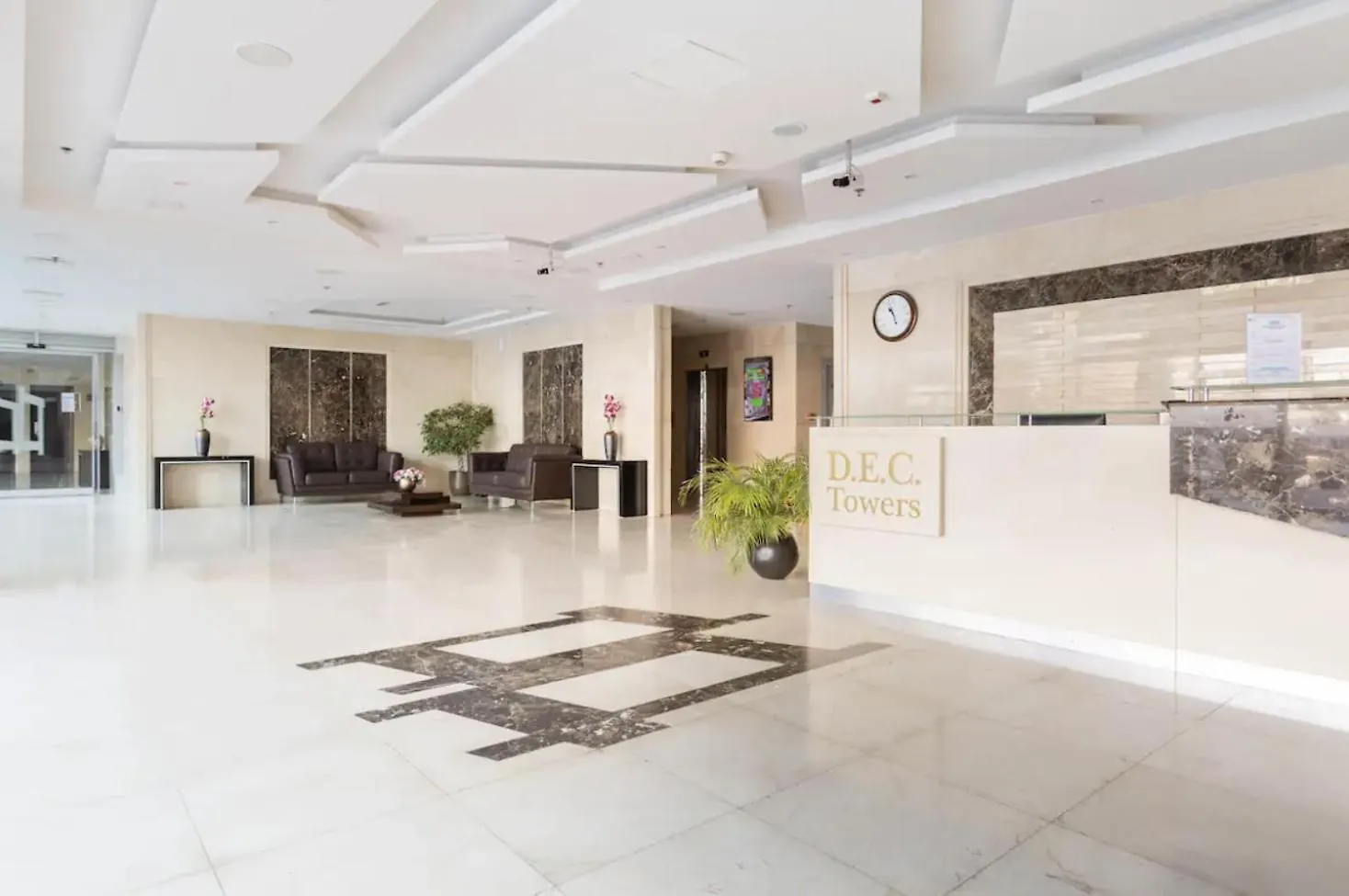 Apartment Wow Studio W/ Balcony And Canal View In Marina Dubai Vereinigte Arabische Emirate